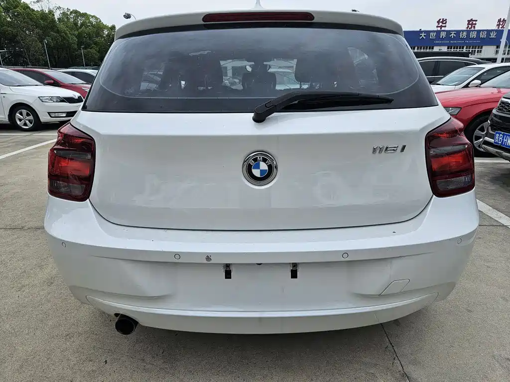 BMW 1 Series 2014 — фото 12