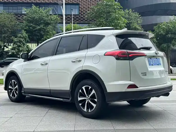 Toyota RAV4 2018