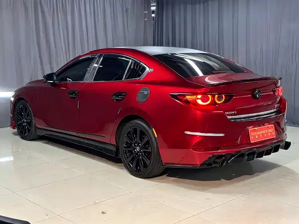 Mazda 3 Axela 2023