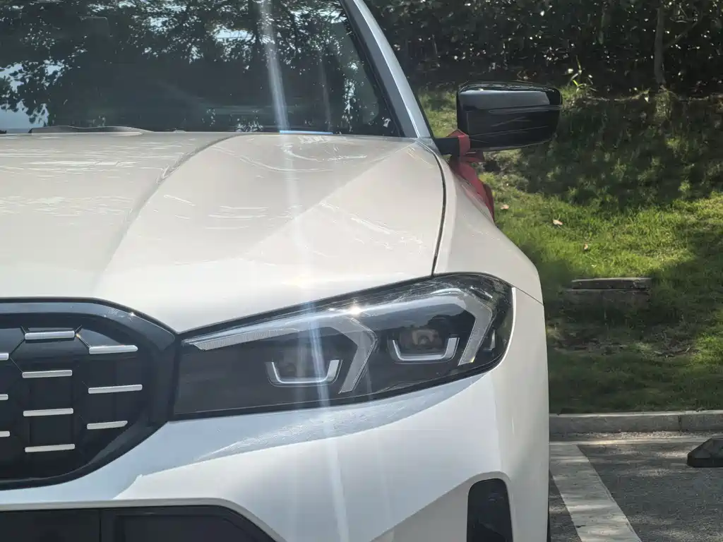 BMW 3 Series 2024
