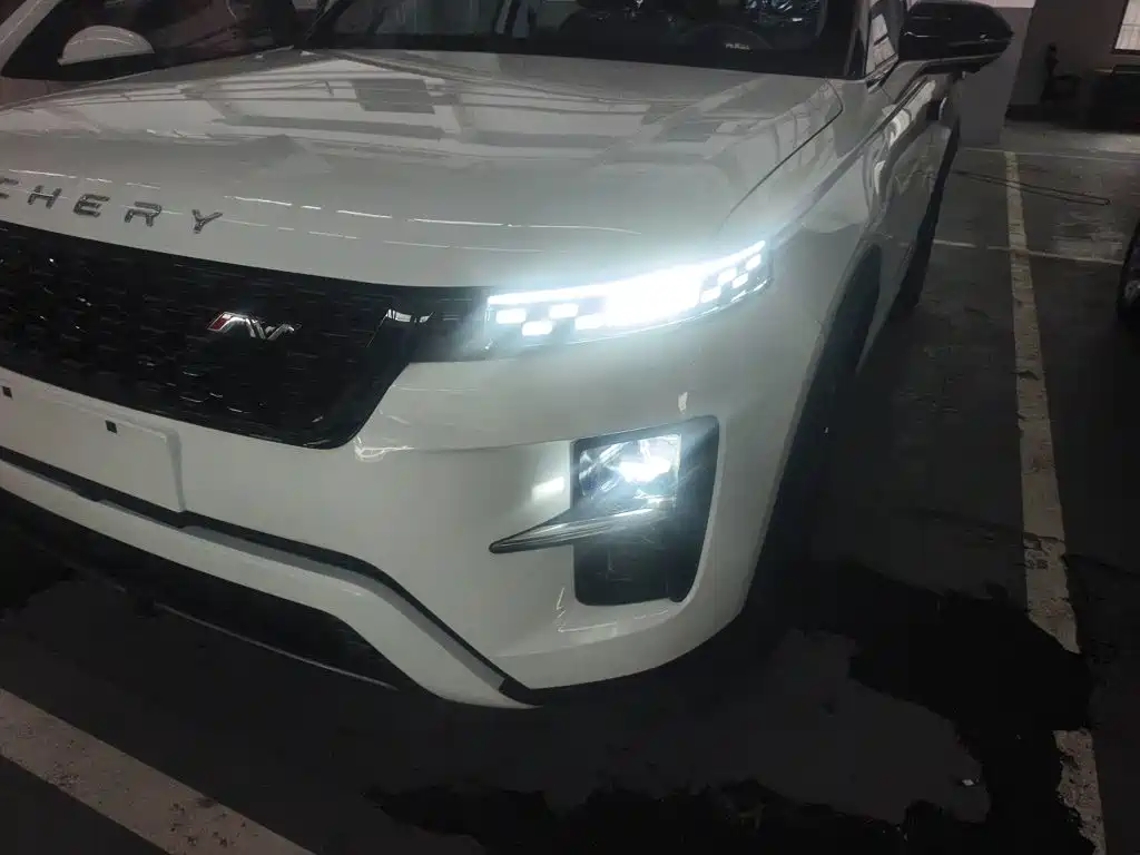 Chery Tiggo 7 C-DM 2025 — фото 18