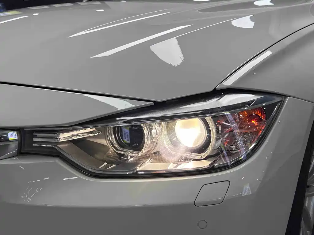 BMW 3 Series 2015 — фото 6