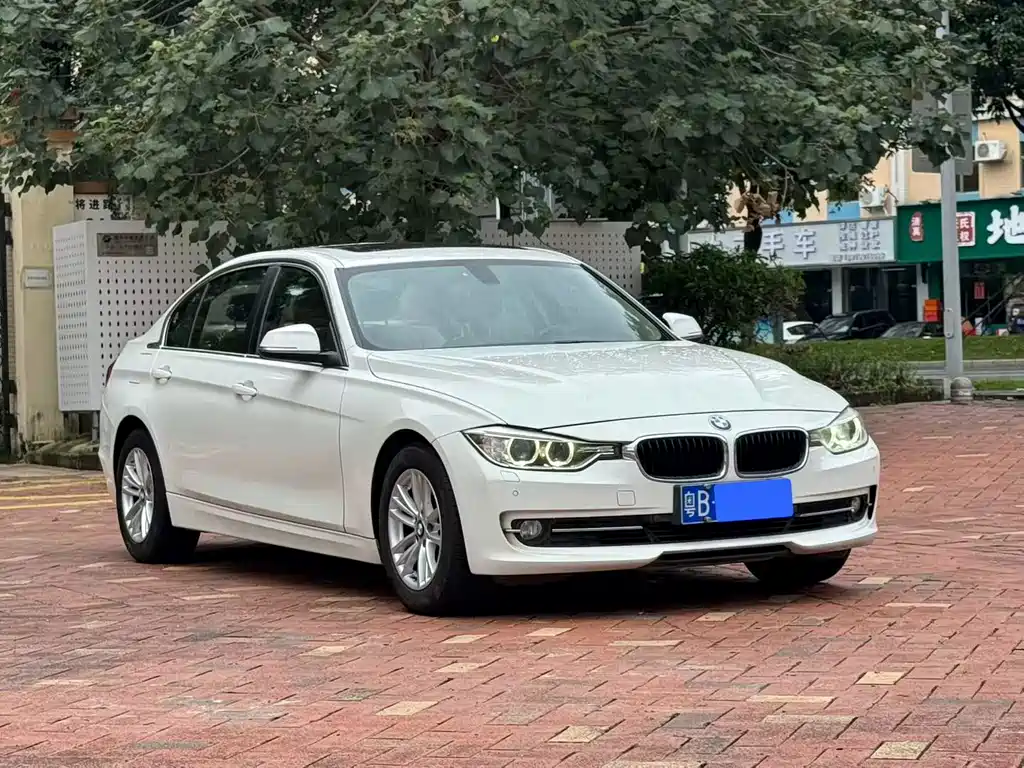 BMW 3 Series 2016 — фото 3