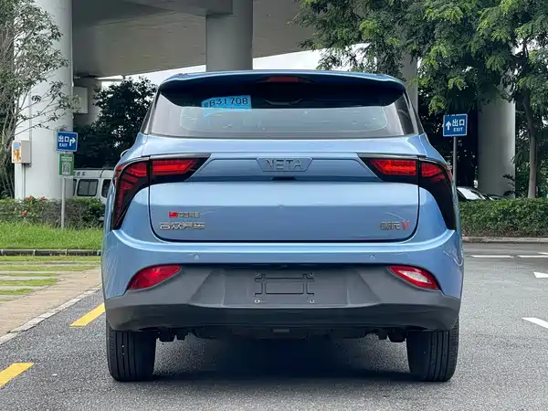 Neta V 2022