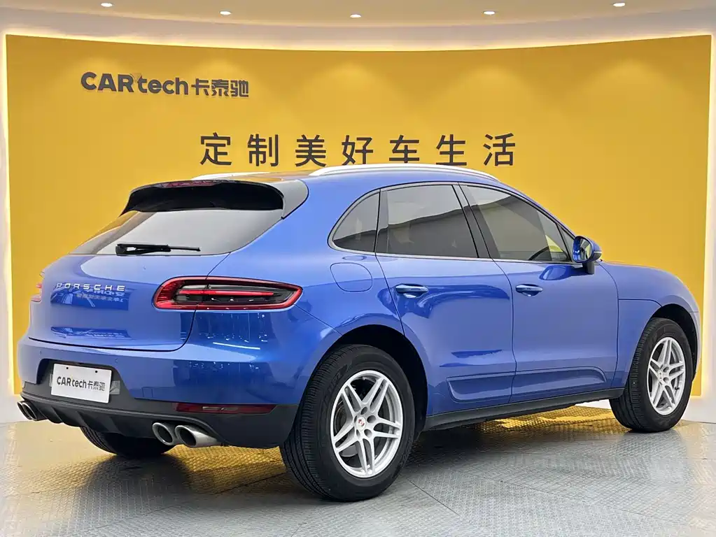 Porsche Macan 2016 — фото 23