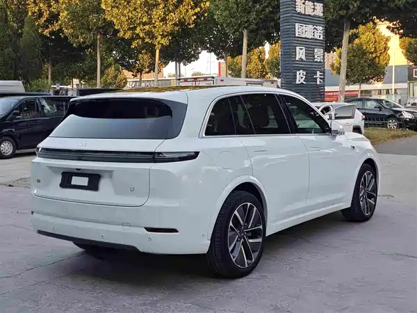 Li Auto L7 2024