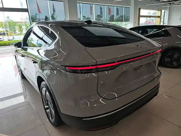NIO EC7 2023