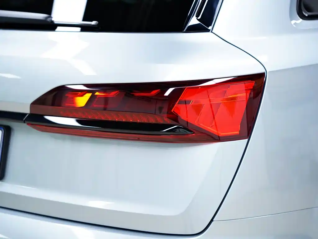 Audi SQ7 2024 — фото 5