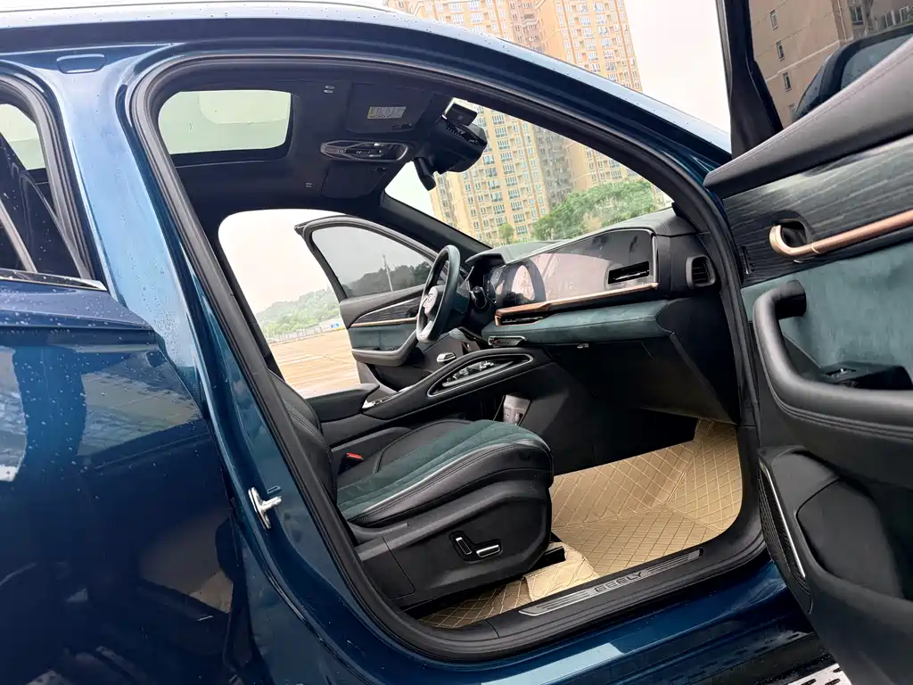 Geely Xingyue L 2021 — фото 11