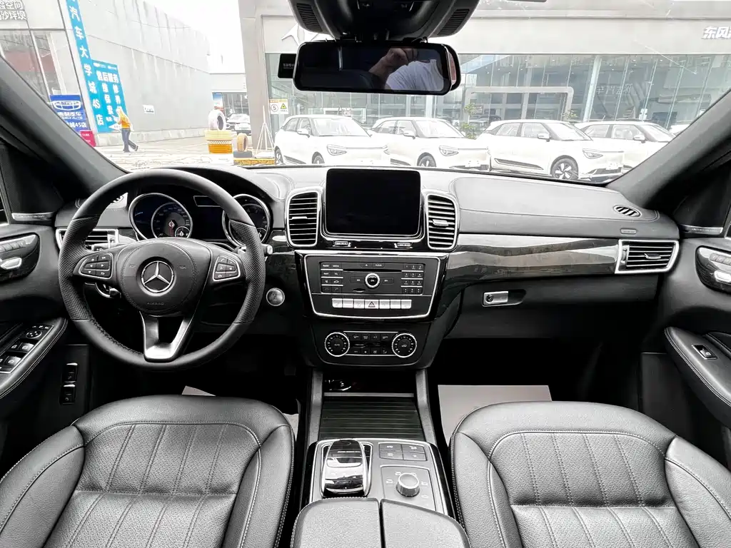 Mercedes-Benz GLS 2019 — фото 11