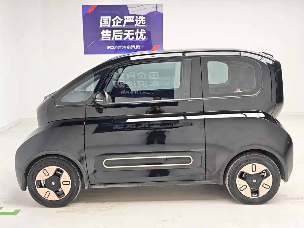 Baojun Kiwi EV 2022 — фото 9