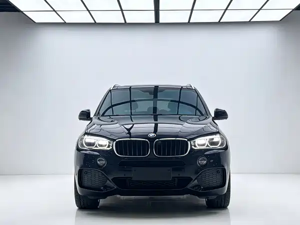 BMW X5 2019