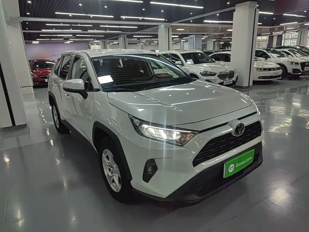 Toyota RAV4 2024
