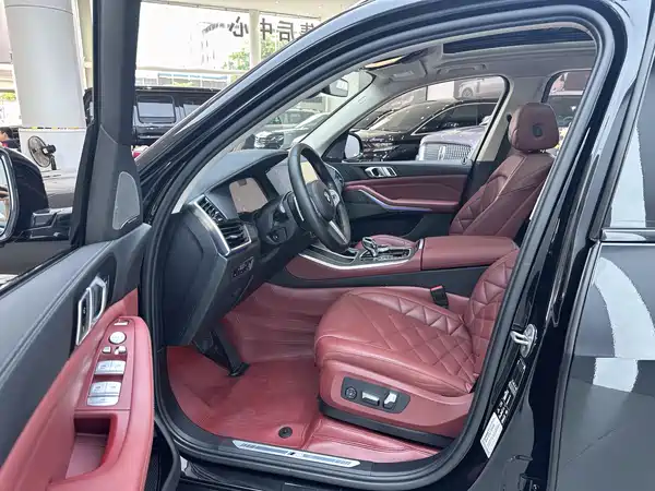 BMW X5 2023