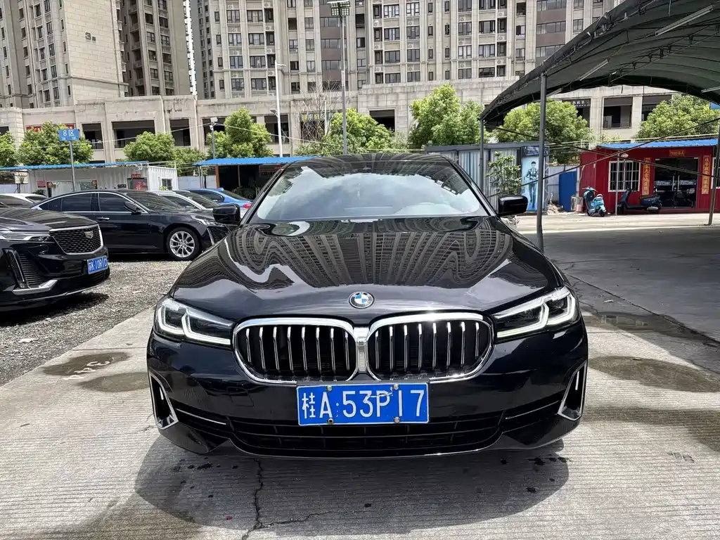 BMW 5 Series 2022