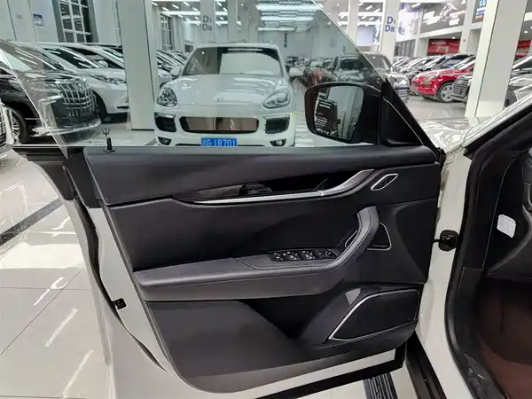 Maserati Levante 2019