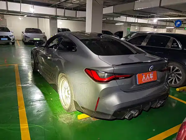 BMW M4 2022
