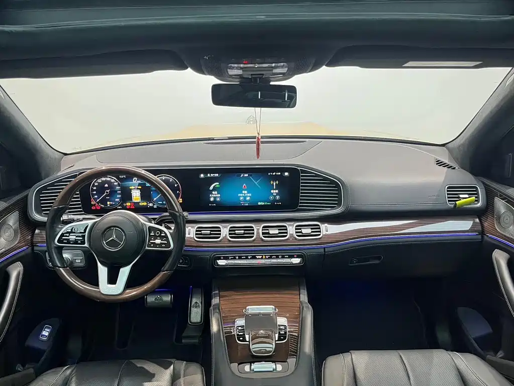Mercedes-Benz GLS 2022 — фото 19