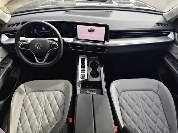 Volkswagen Tavendor 2025
