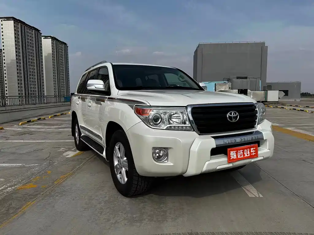 Toyota Land Cruiser 2016