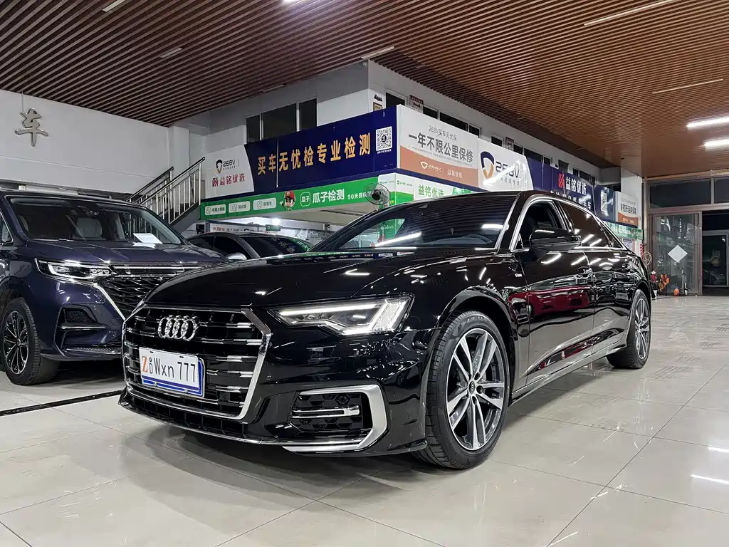 Audi A6L 2023 — фото 1