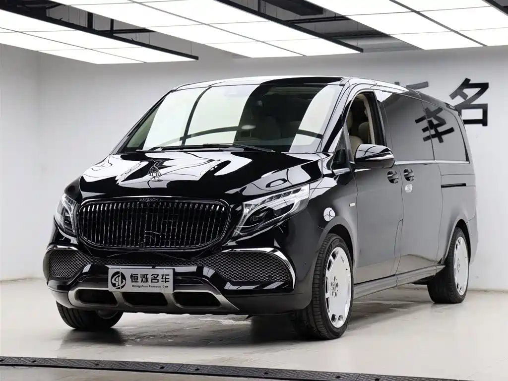 Mercedes-Benz V-Class 2021 — фото 29