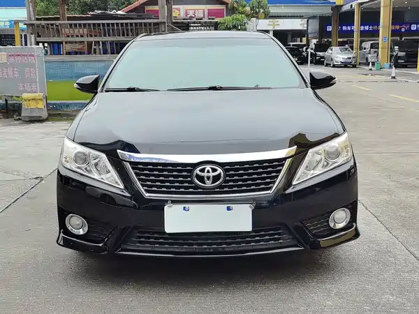 Toyota Camry 2014