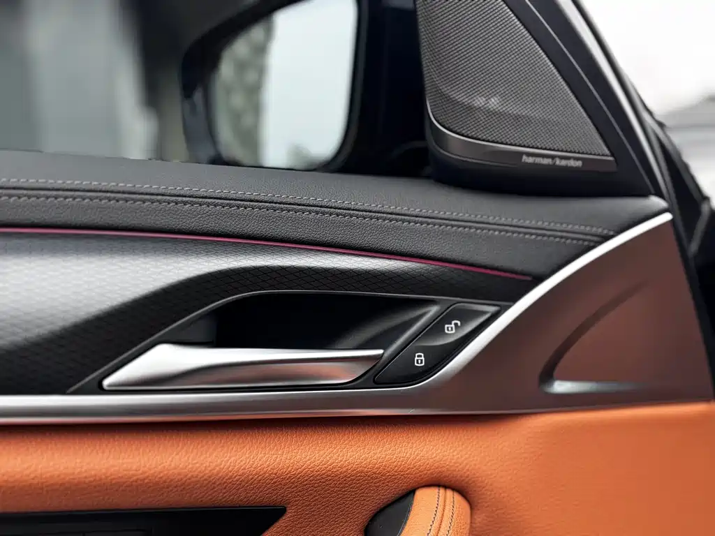 BMW 5 Series 2023 — фото 14