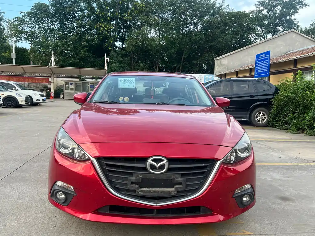 Mazda 3 Axela 2016