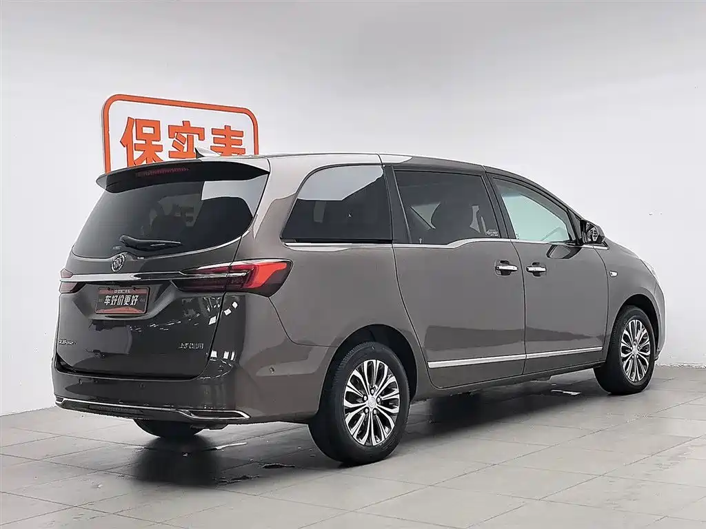 Buick GL8 2023 — фото 2