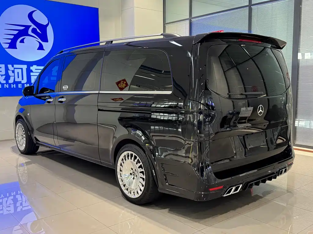 Mercedes-Benz Vito 2022 — фото 18