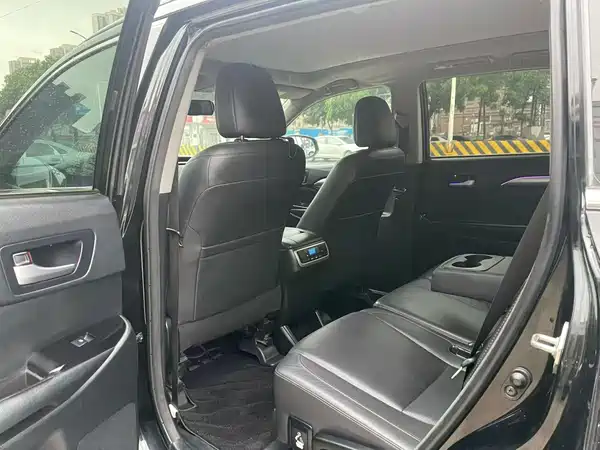 Toyota Highlander 2017