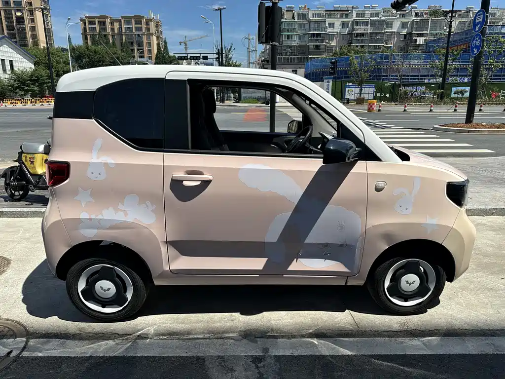 Wuling MINIEV 2021