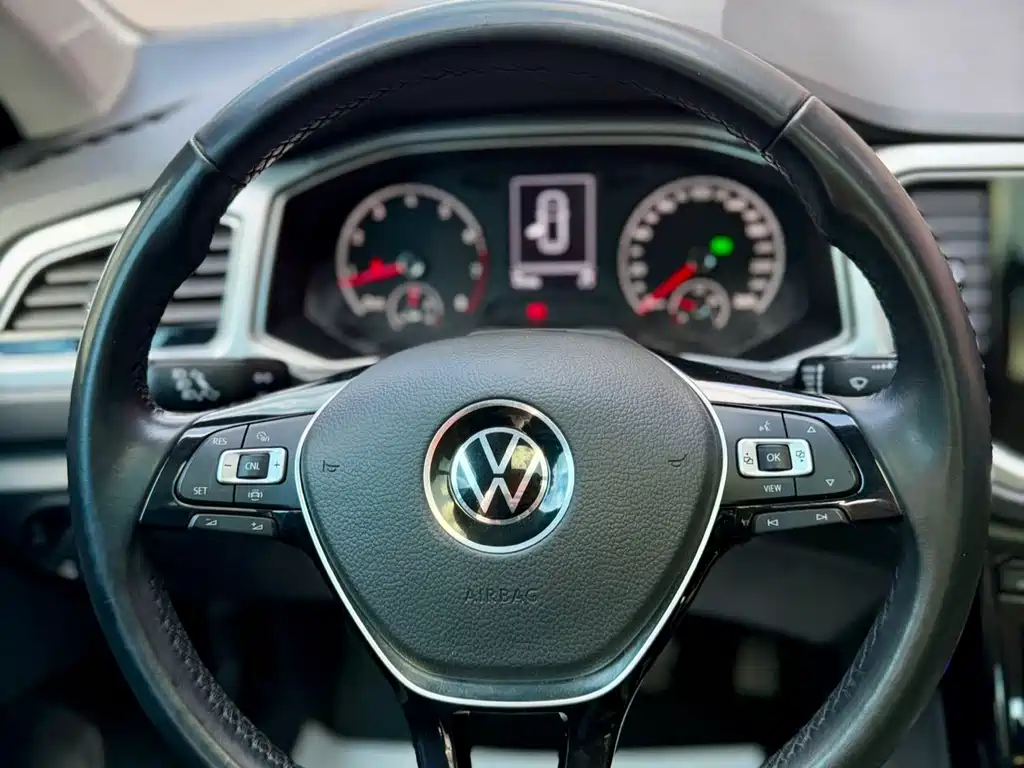 Volkswagen T-Roc 2022 — фото 20