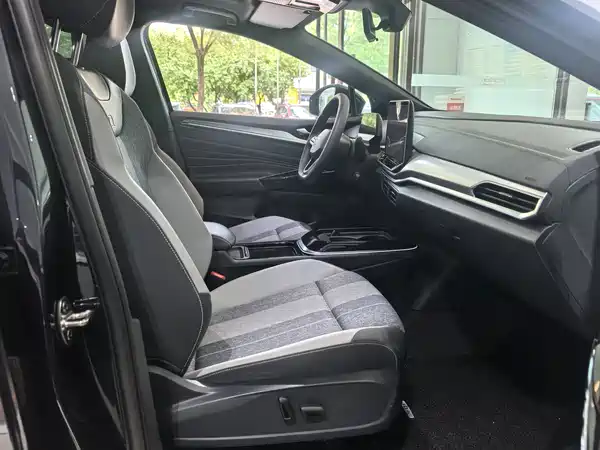 Volkswagen ID.4 CROZZ 2025