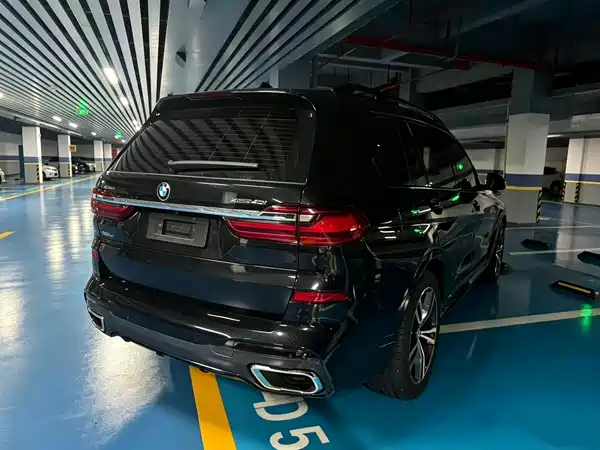 BMW X7 2019