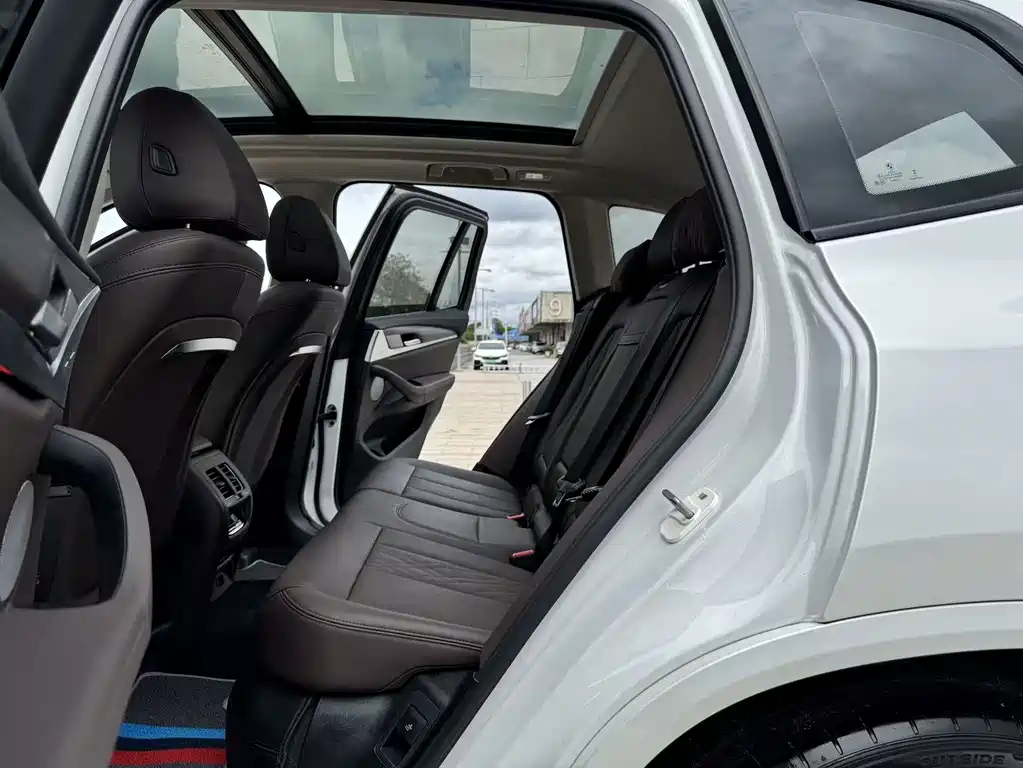 BMW X3 2023 — фото 17