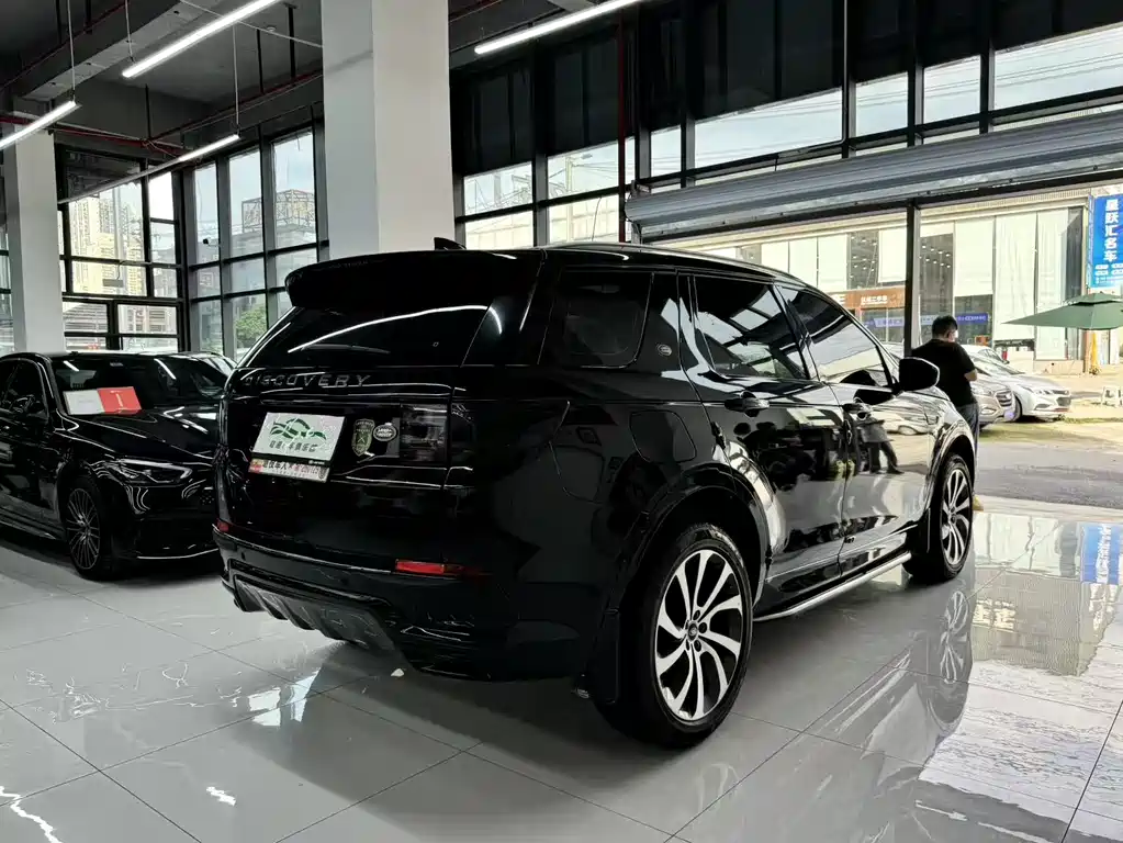 Land Rover Discovery Sport 2020 — фото 13