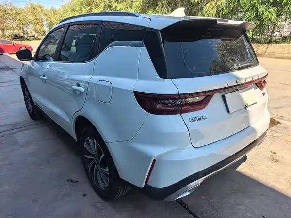 Geely Vision X6 2024