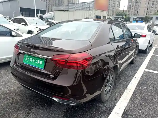 Geely Emgrand 2019