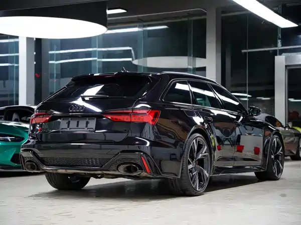 Audi RS 6 2024