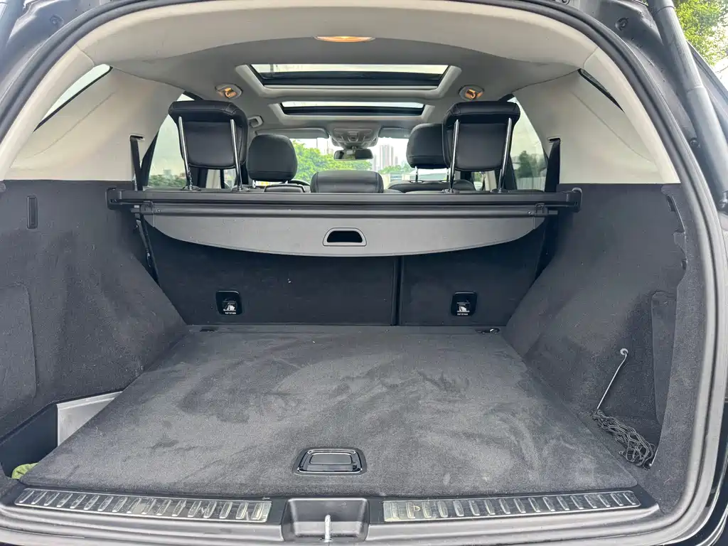 Mercedes-Benz GLE 2018 — фото 21