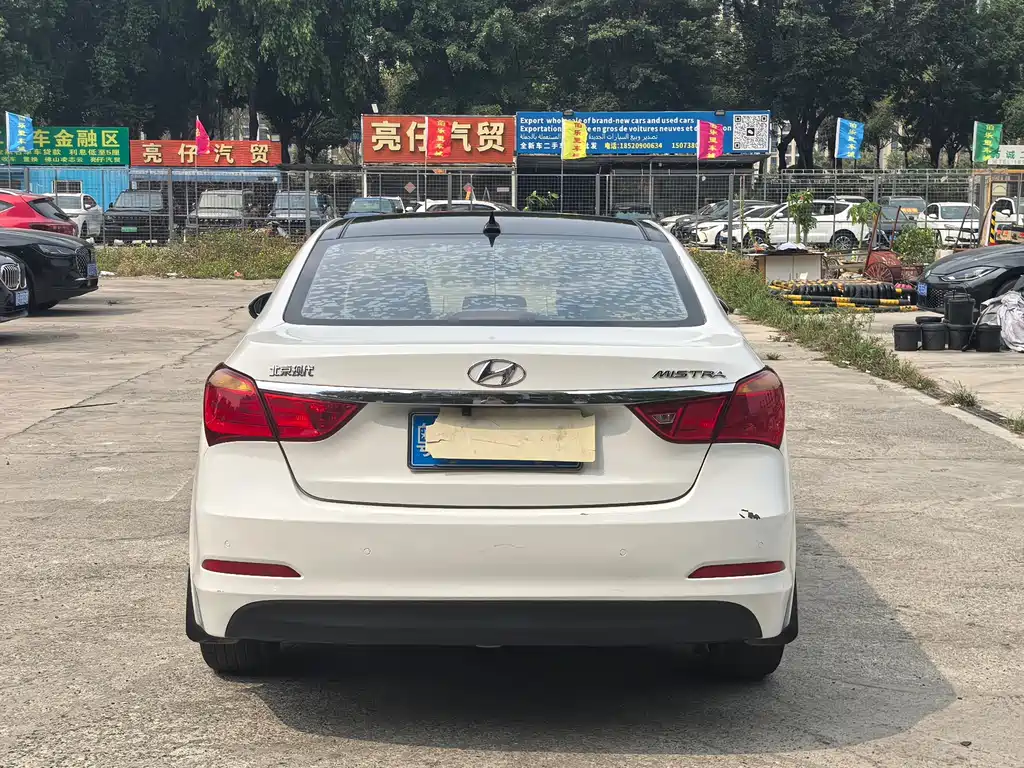 Hyundai Mistra 2015 — фото 16
