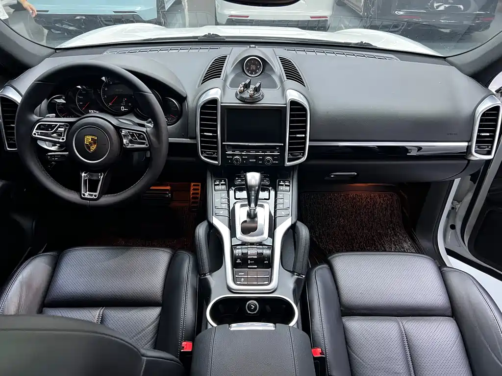 Porsche Cayenne 2014