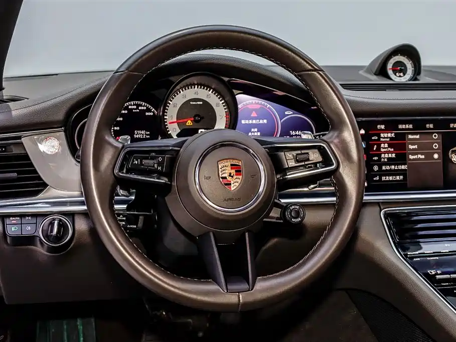 Porsche Panamera 2022 — фото 20