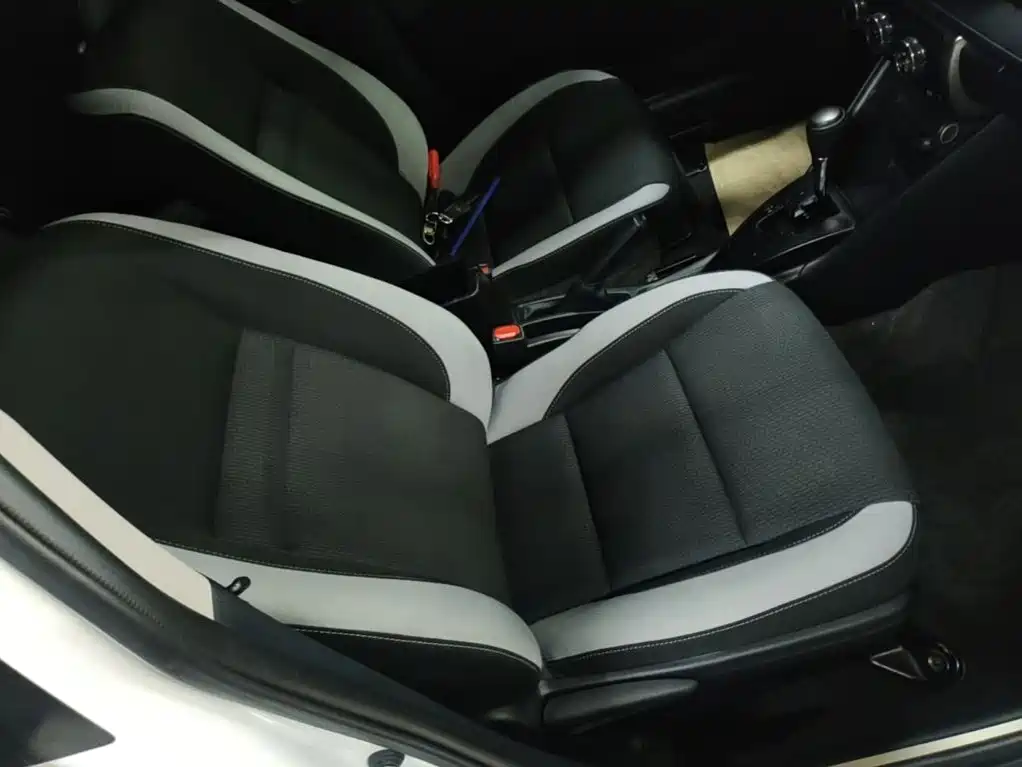 Toyota Yaris L 2021 — фото 25