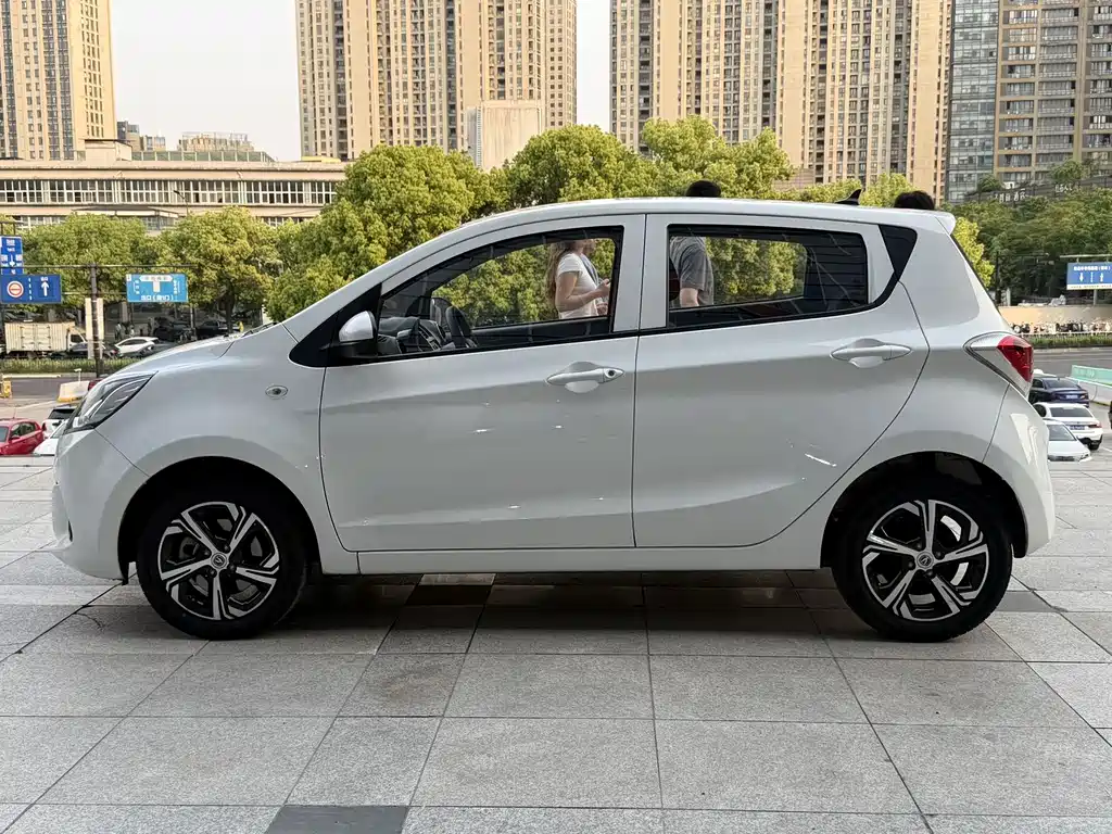 Changan Benben E-Star 2021 — фото 3
