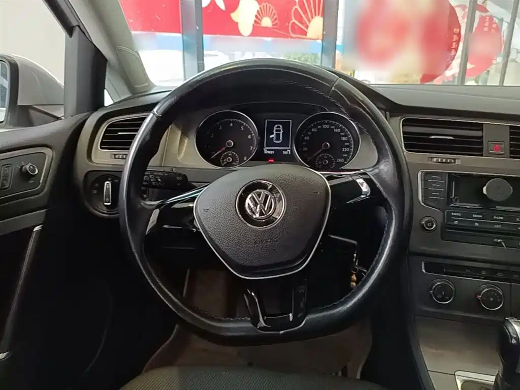 Volkswagen Golf 2015 — фото 11