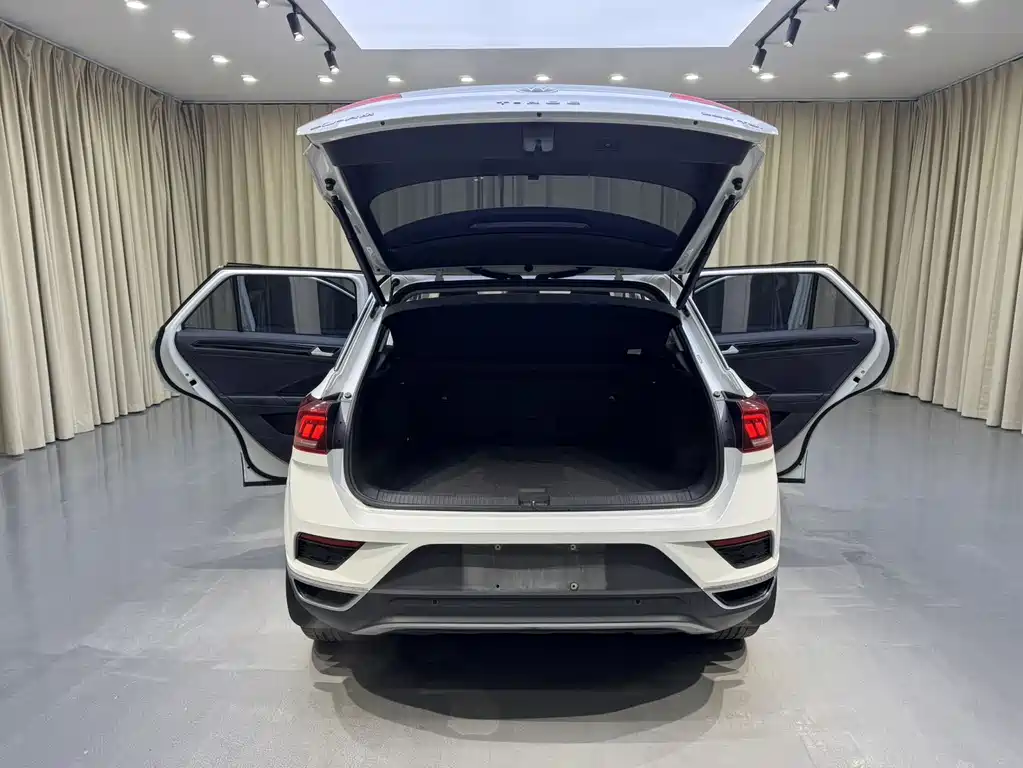 Volkswagen T-Roc 2021 — фото 15