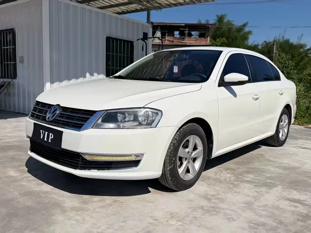 Volkswagen Lavida 2018 — фото 1